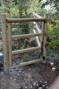 Custom 3' Gate